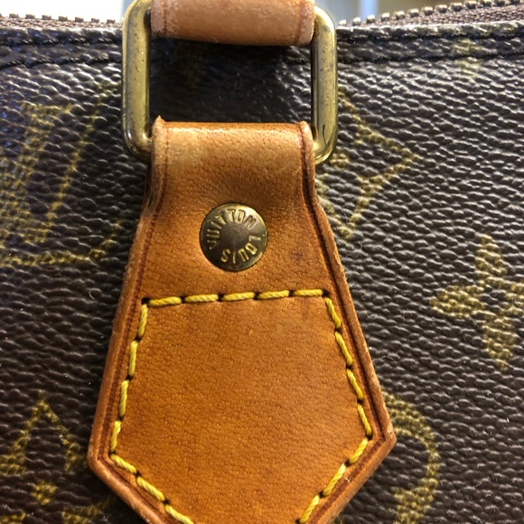 Authentic Louis Vuitton Alma PM 💋GIFTED❤️ - Picture 5 of 8